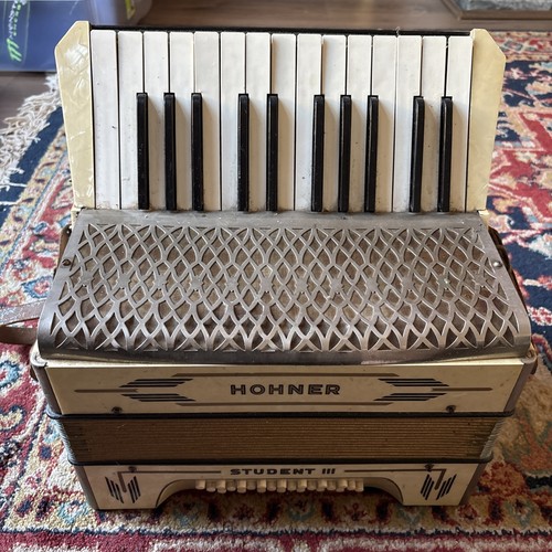 Vintage hohner student iii - hohner,