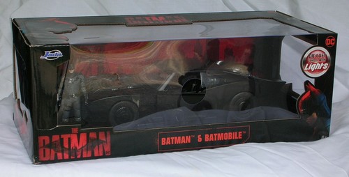 The batman batmobile 1 18 - batman, &