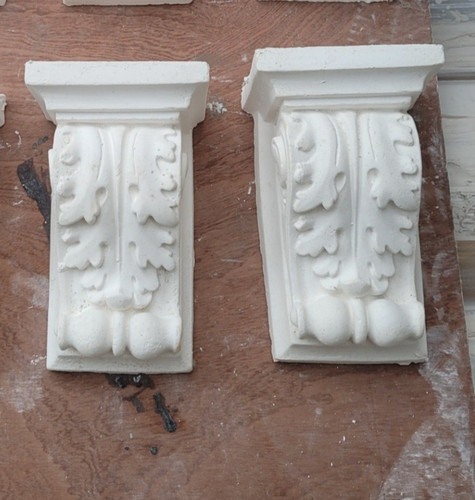 Small plaster scroll corbels - small,