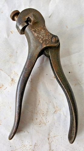 Vintage hand tools saw - tools,