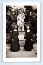 Old Vintage Photo WOMEN NUNS