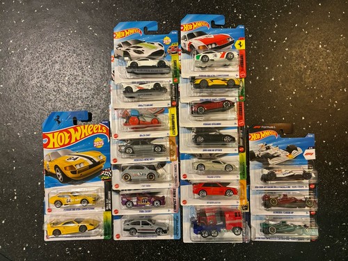 Hot wheels mainline - 1/64,