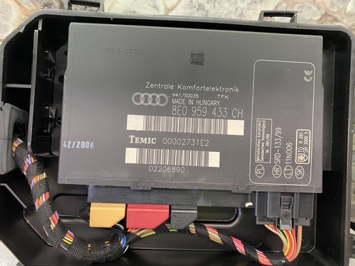 Audi convenience module - audi,