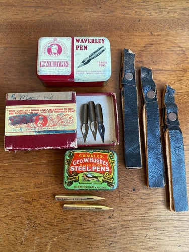 Lot antique pen nib - nib, tins