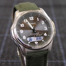 [UK STOCK] CASIO WAVE CEPTOR