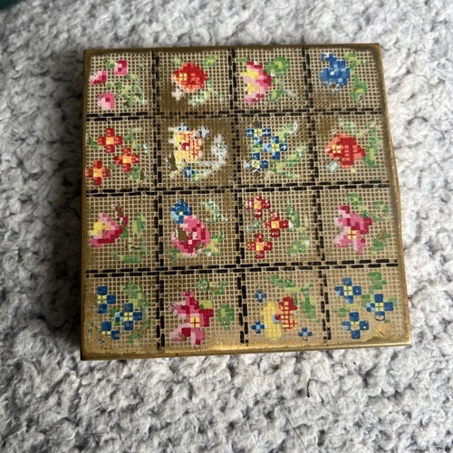 Vintage enamel powder - vintage, compact