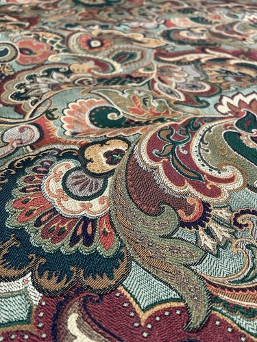 Vintage rich traditional woven - rich,