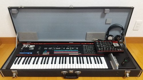 Roland keyboard - jx-3p,