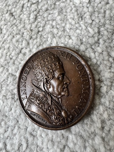 Pope innocent xii papal medal - pope,
