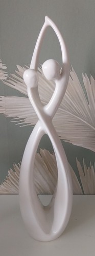 Enesco circle love figurine - circle, of