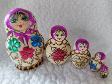 Russian Dolls Set of 5 Traditional