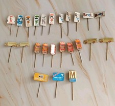 Dutch Advertising Pins x 24