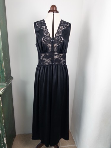 Vintage charnos black lace - charnos,