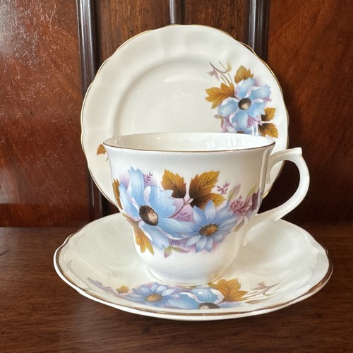 Vintage 1950s arklow bone - vintage,