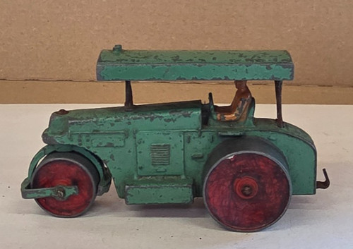 Early dinky toys aveling - early,