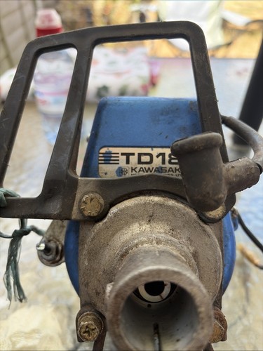 Kawasaki td18 petrol strimmer - td18,