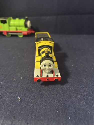 Tomy thomas and friends busy - tomy,