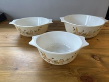 Pyrex Casserole Dishes Set of