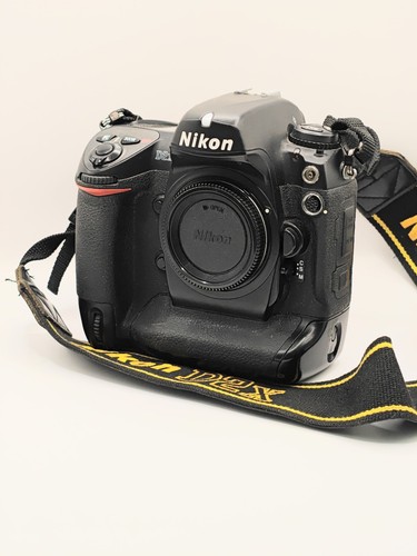 Nikon d2x dslr camera - dslr, with