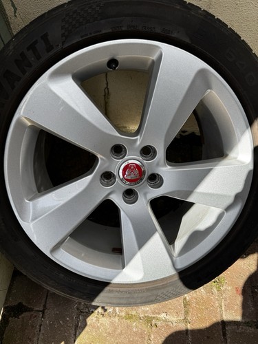 Jaguar 2018 genuine - xf, 18”