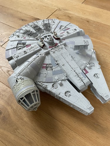 Star wars millenium falcon - star,