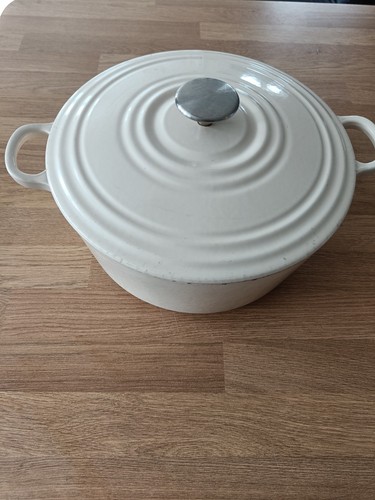 Cream cast iron - cream, pot