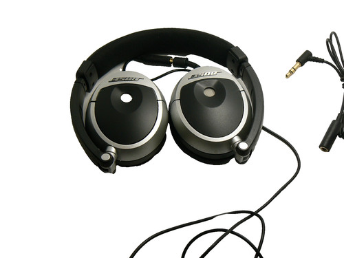 Bose ear wired headphones - bose, on-ear