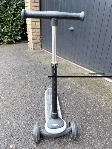 Zinc strobe wheeled - zinc, scooter