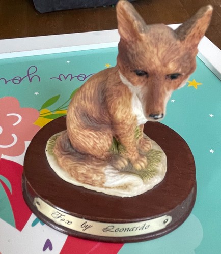 Leonardo fox figurine - figurine, on