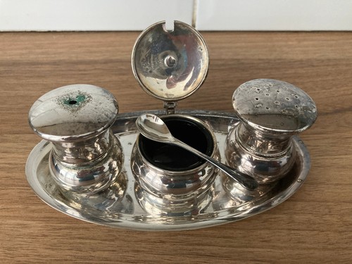 Silver plated piece - silver,