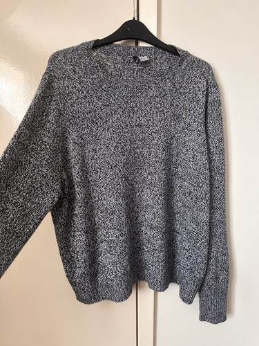 Grey knitted jumper size - knitted,