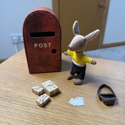 Rugaroo postie with mail box - rugaroo,