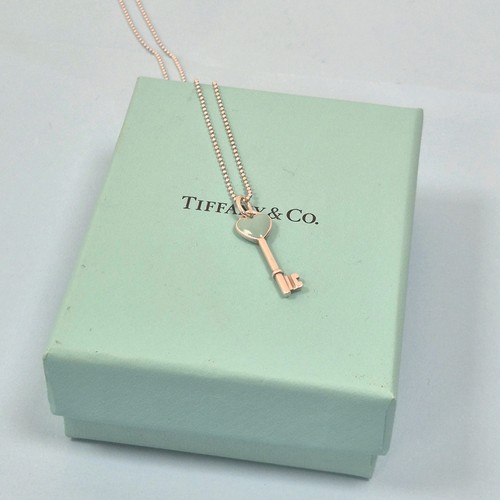 Tiffany small enamel - &,