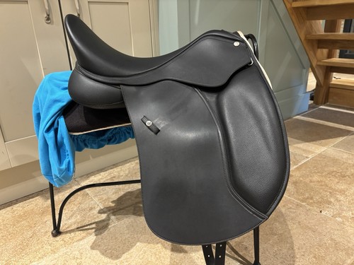 Wintec dressage saddle - wintec,