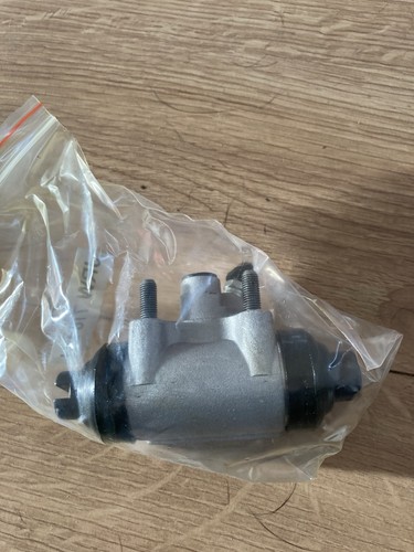 New rover p5b wheel - new, v8