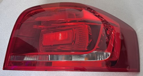 Audi sportback right - 8p,