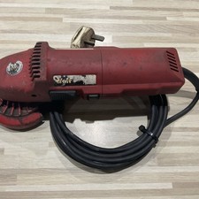 WOLF 240V ANGLE GRINDER WITH