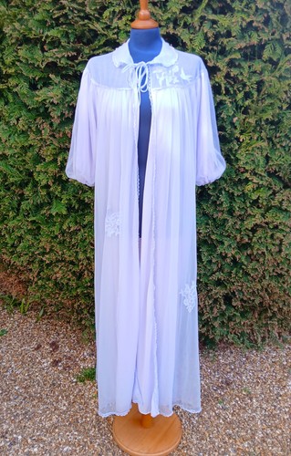 Vintage 1960s kayser lilac - kayser,