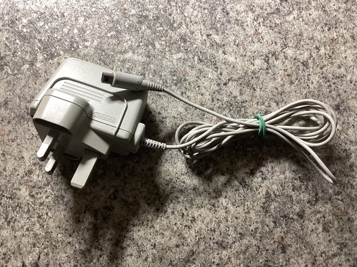 Official nintendo charger - official,