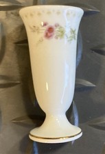 Wedgwood Mirabelle Mini Vase