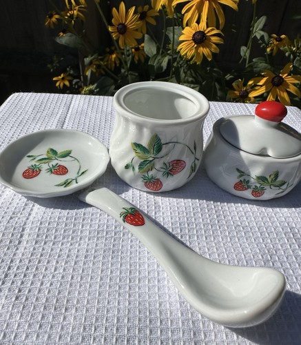 Vintage strawberry jam pot - jam,