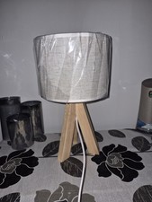 wooden tripod Bedside Lamp