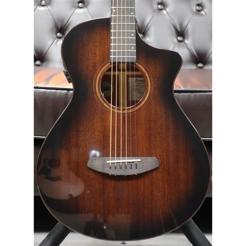 Display breedlove wildwood - breedlove,