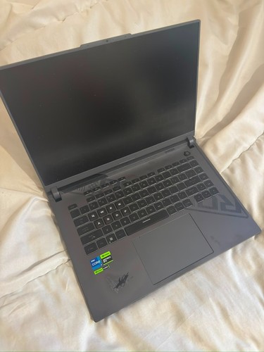 Asus rog strix - g16, 16"
