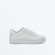 Aphaea | Rainbow Club Wedding