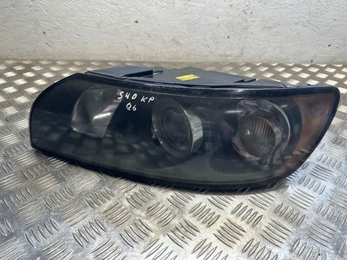 Volvo s40 2005 left headlight - 2005,