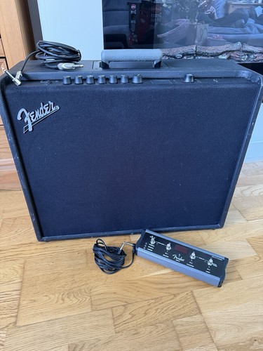 Fender mustang gt200 guitar - fender,