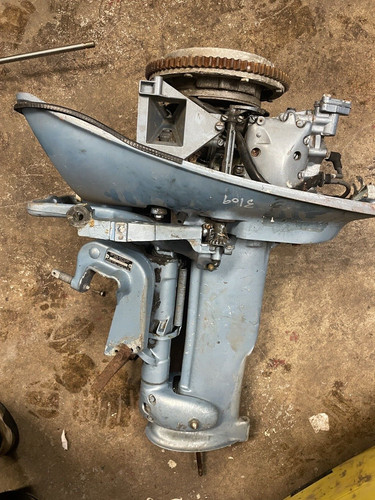 Vintage evinrude 18hp - ⭐,