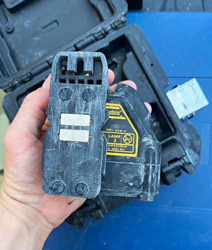 Dewalt single line laser - dewalt,