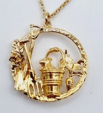 Alex Monroe Mouse on Allotment